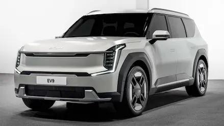 2024 Kia EV9 First Look: 3 Rows With Massive Presence